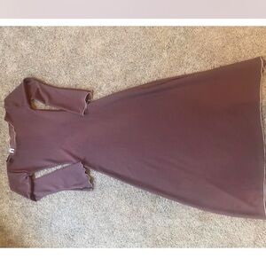 FLARE SLEEVE CINCHED MAXI DRESS